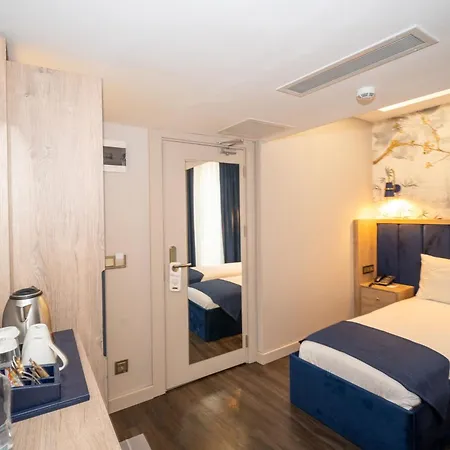 Querencia Hotel 3*